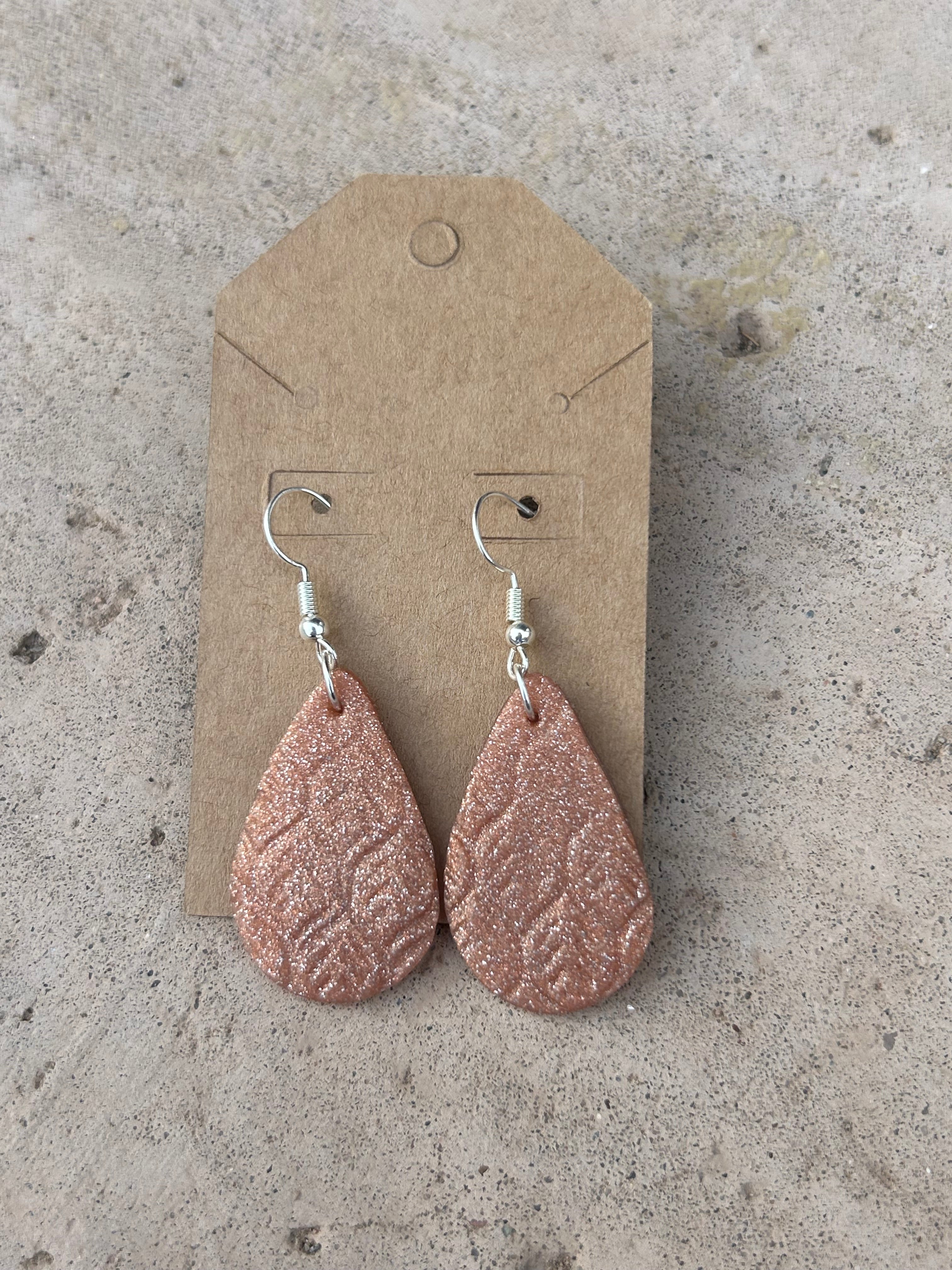 ✨ Sparkling Rose Gold Botanical Teardrop Earrings – Textured Glitter Polymer Clay Dangles
